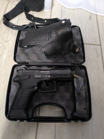 Продам Grand Power T11
